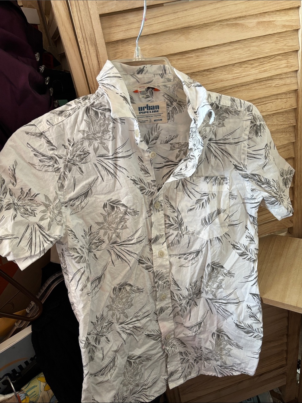 Boys urban pipeline White Short-Sleeve Button-Down Shirt with Gray Floral Print